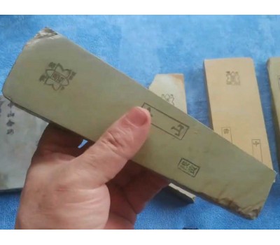 Японський Природний  водний камінь Nakayama Asagi 689g from Kyoto
