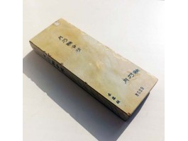 Природный точильный камень Tsukinowa Hon Suita Nashiji 1051г 